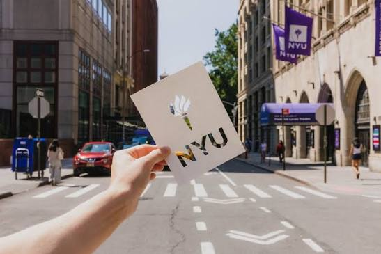 NYU街区实拍与纽约大学标识